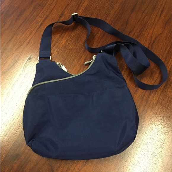 Baggallini Navy Crossbody - Picture 2 of 5